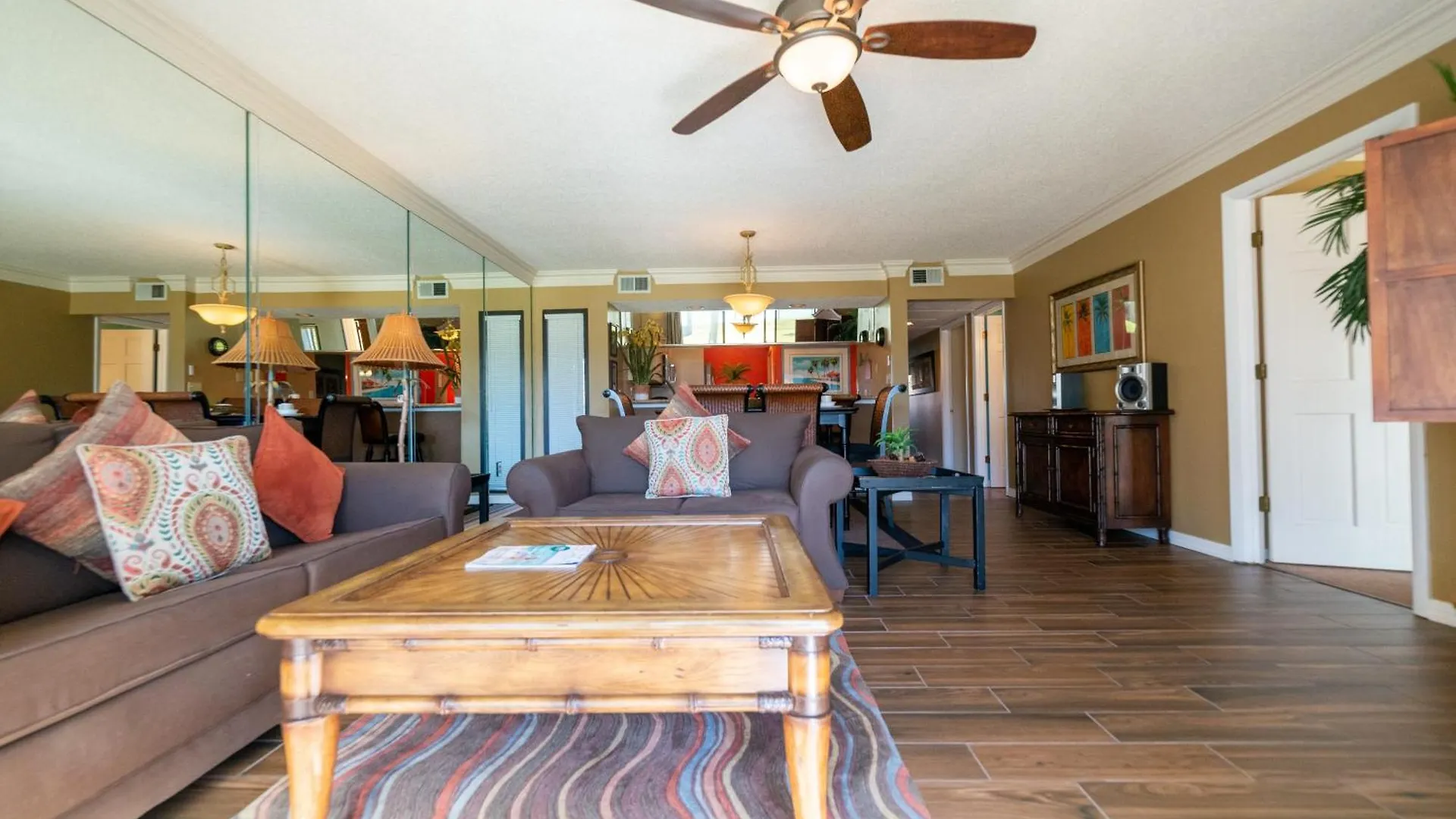 Edgewater Villa 2708 'Lost Shaker Of Salt' Panama City Beach Holiday home